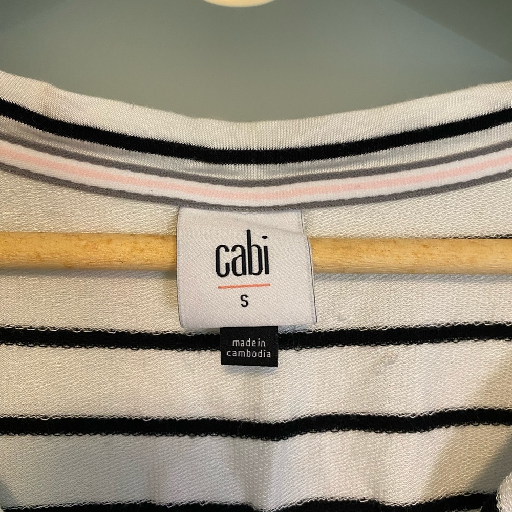 cabi lightweight sweatshirt
